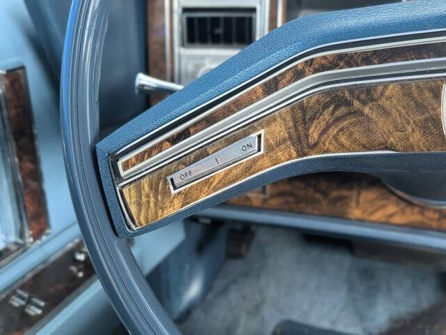 1979 Lincoln n/a