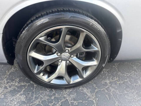 2015 Dodge Challenger SXT Plus