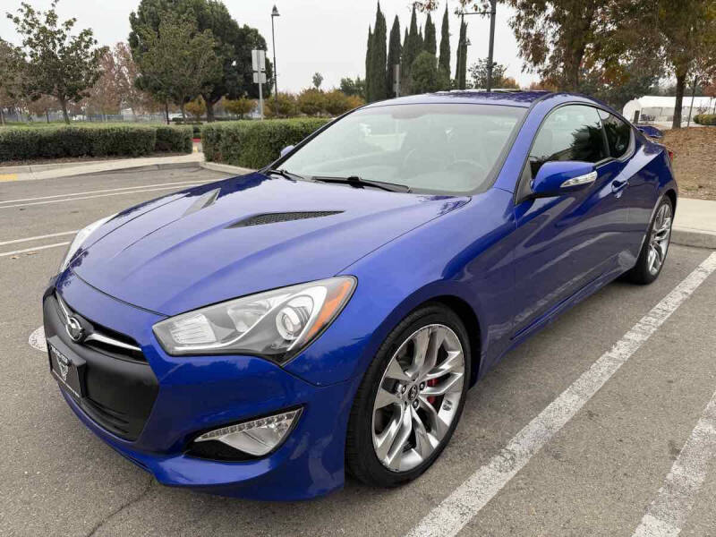 2013 Hyundai Genesis Coupe 3.8 Track