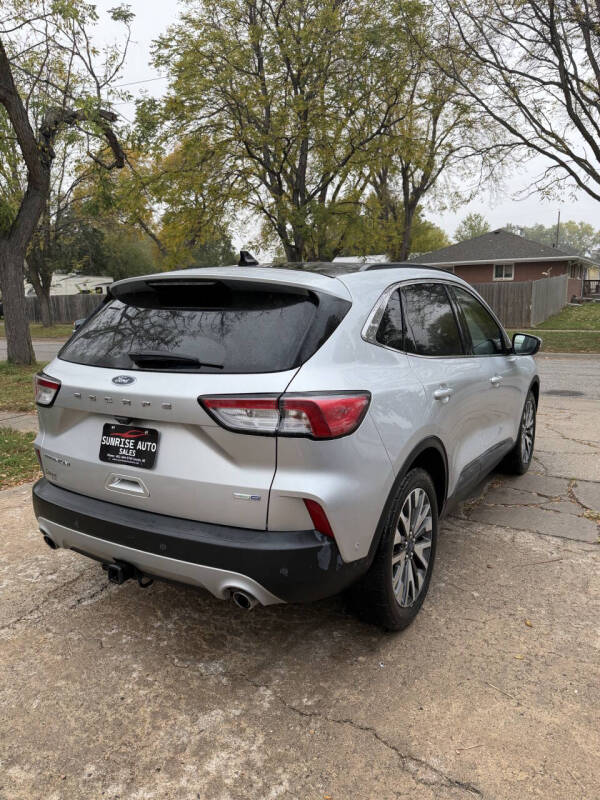 2020 Ford Escape Titanium