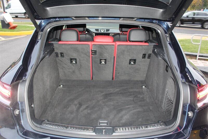 2021 Porsche Macan GTS