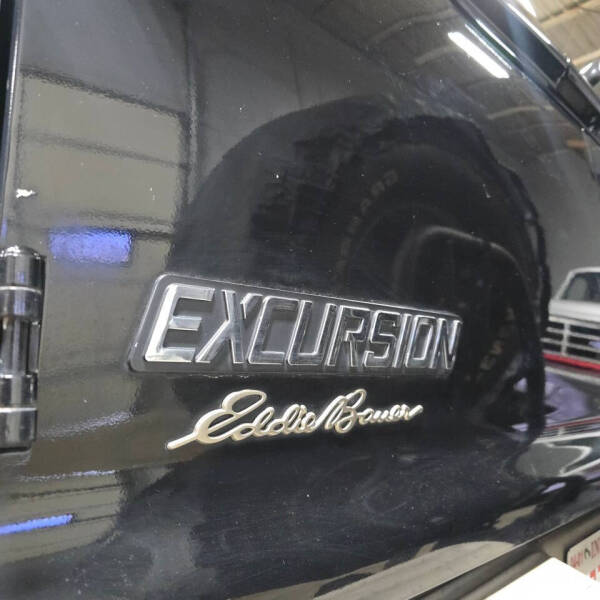 2004 Ford Excursion Eddie Bauer