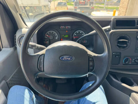 2017 Ford E-Series