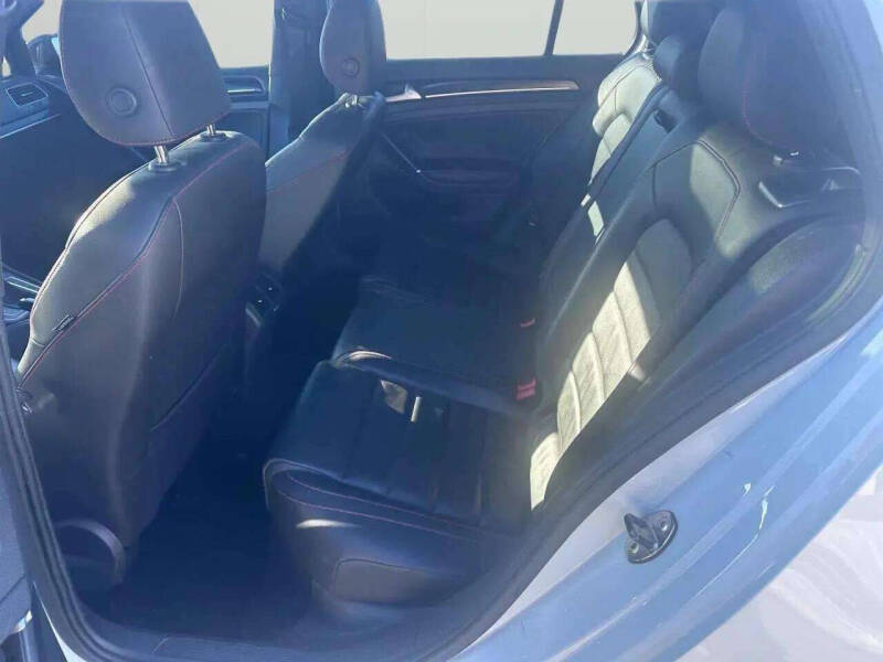 2016 Volkswagen Golf GTI Autobahn