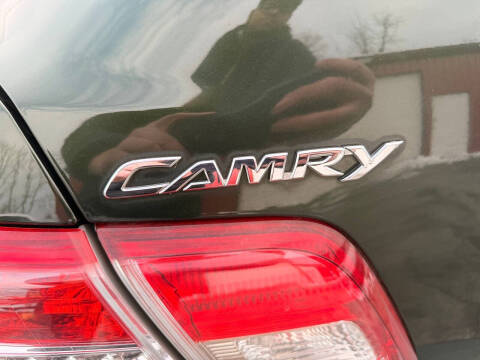 2010 Toyota Camry LE