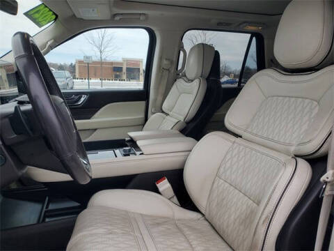 2021 Lincoln Navigator L Black Label