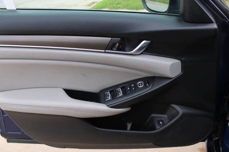 2020 Honda Accord LX