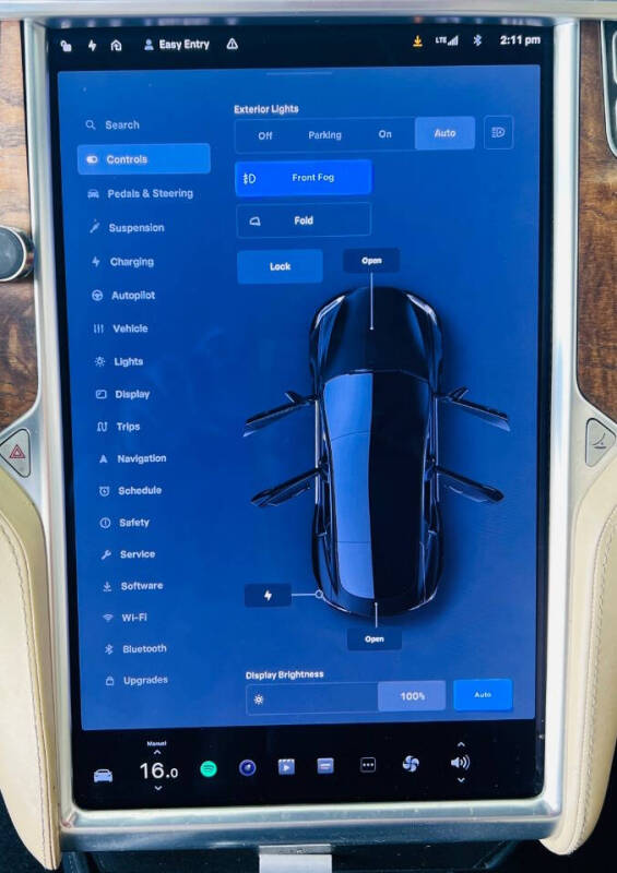 2017 Tesla Model S 90D