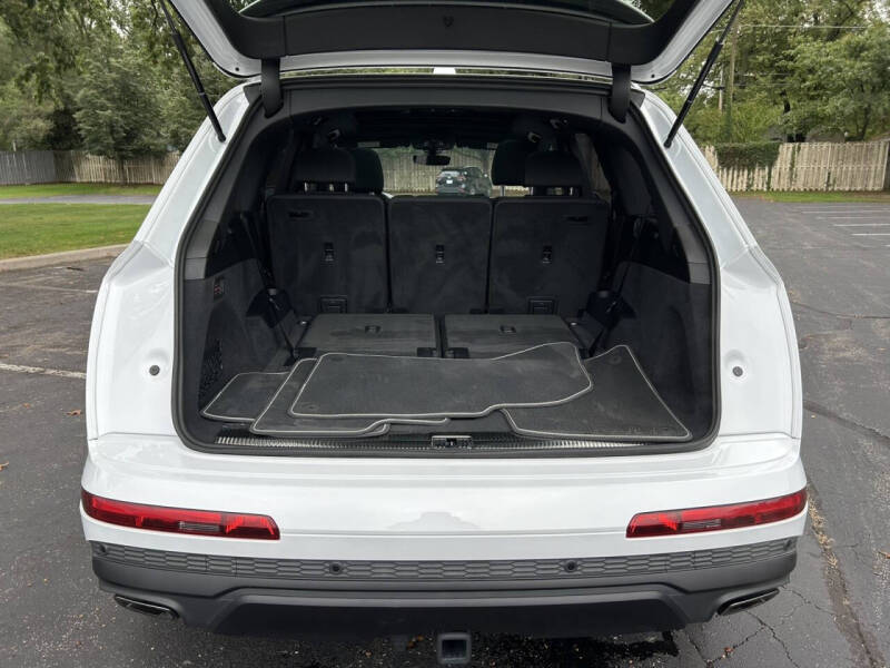 2025 Audi Q7 quattro Premium Plus 55 TFSI