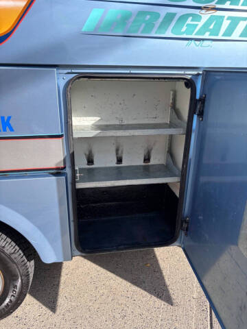 2005 Ford E-Series E-350 SD