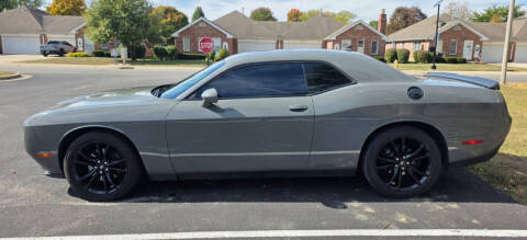 2018 Dodge Challenger SXT Plus