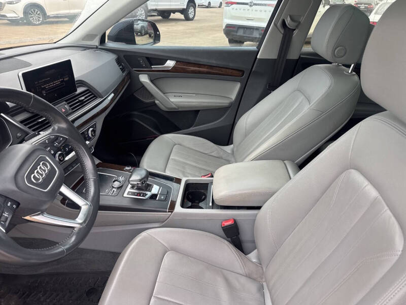 2019 Audi Q5 quattro Premium Plus 45 TFSI