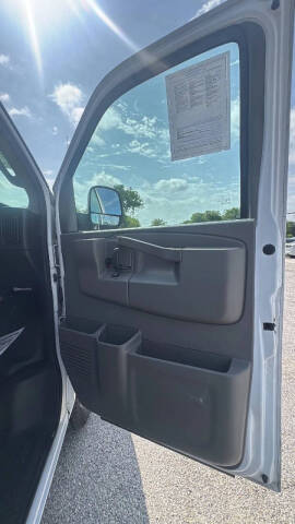 2021 Chevrolet Express 3500