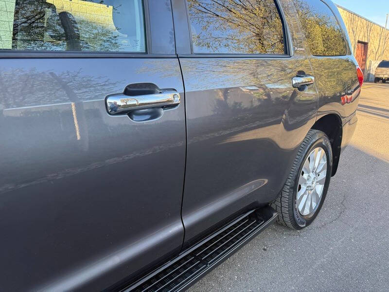 2013 Toyota Sequoia Platinum