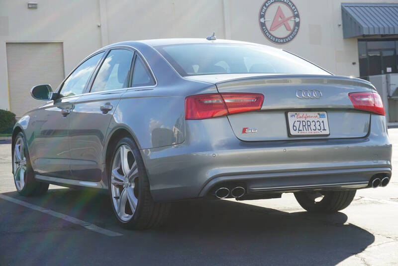 2013 Audi S6 4.0T quattro Prestige