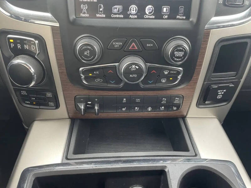 2015 RAM 1500 Laramie