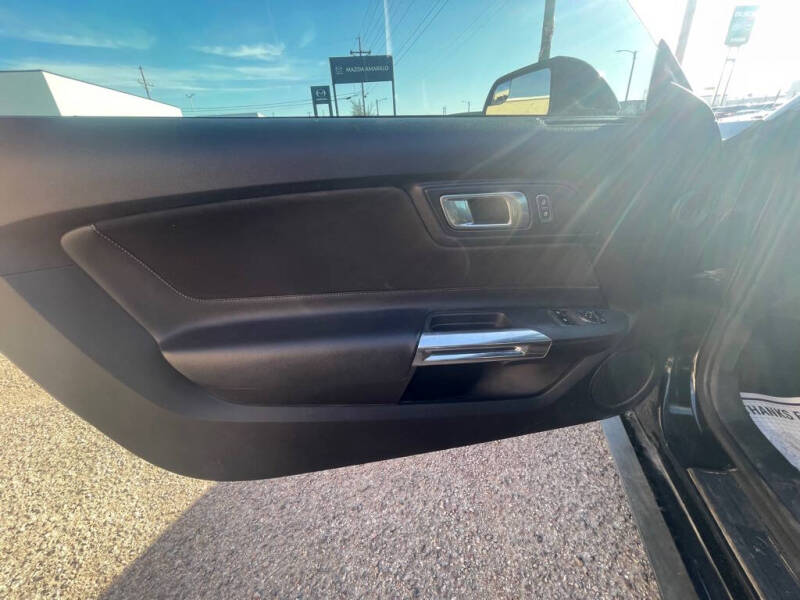 2019 Ford Mustang EcoBoost