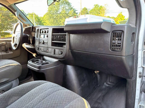 2020 Chevrolet Express 2500