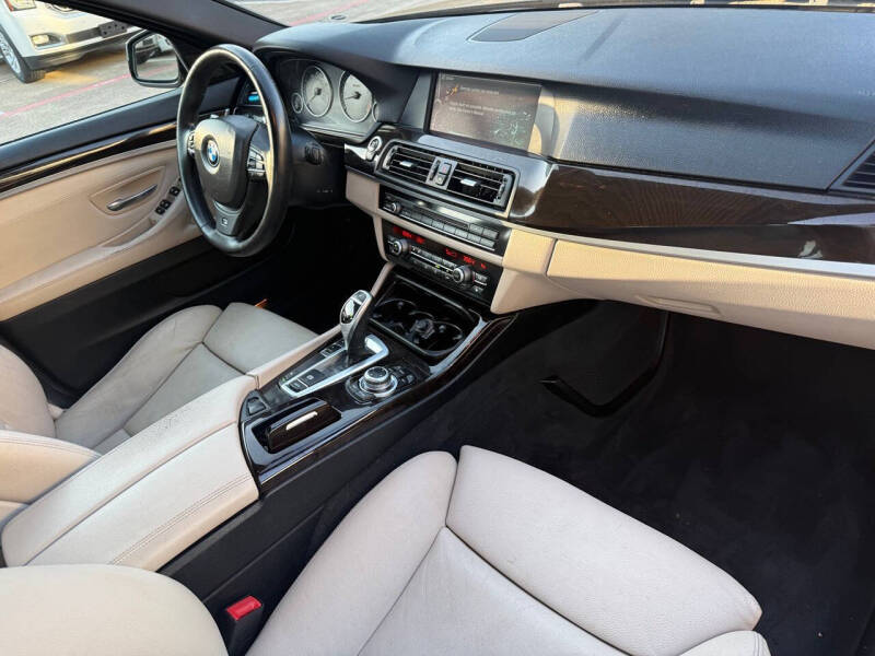 2012 BMW 5 Series 535i