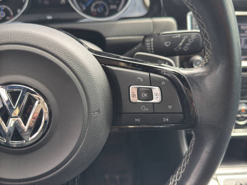 2015 Volkswagen Golf R 4Motion