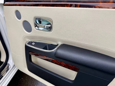 2012 Rolls-Royce Ghost