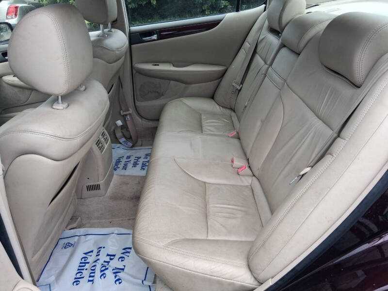 2004 Lexus ES 330