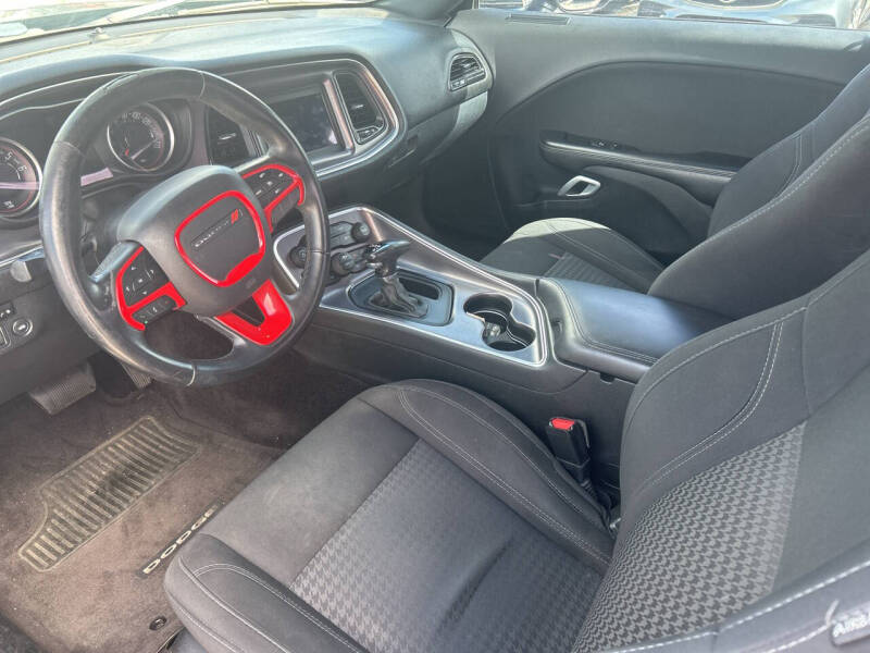 2018 Dodge Challenger SXT
