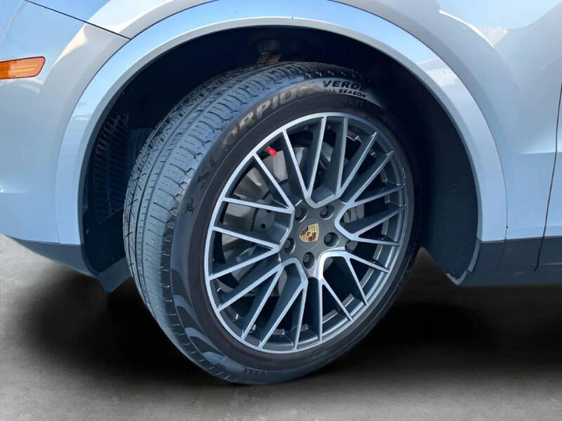 2019 Porsche Cayenne S