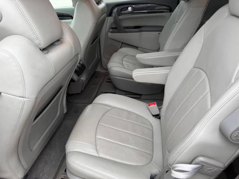 2017 Buick Enclave Leather