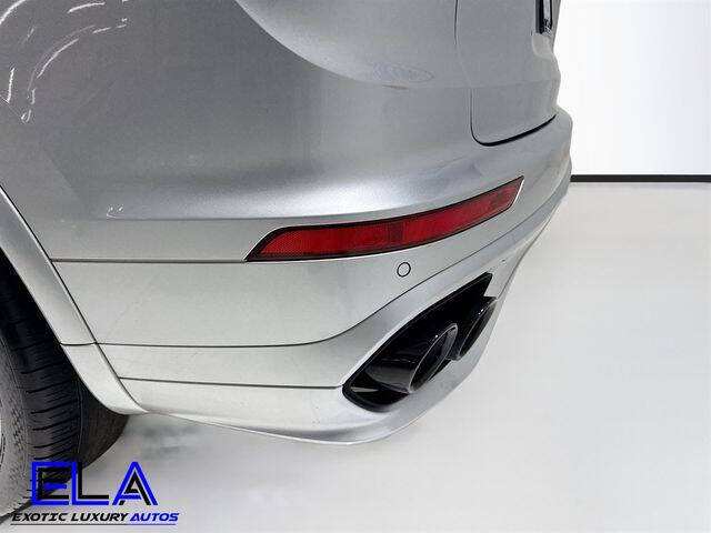 2016 Porsche Cayenne GTS