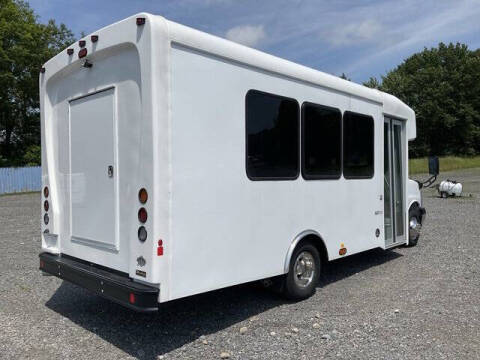 2022 Chevrolet Express 4500