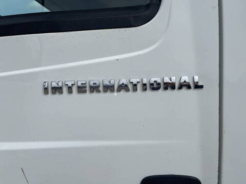 2004 International DuraStar 4300