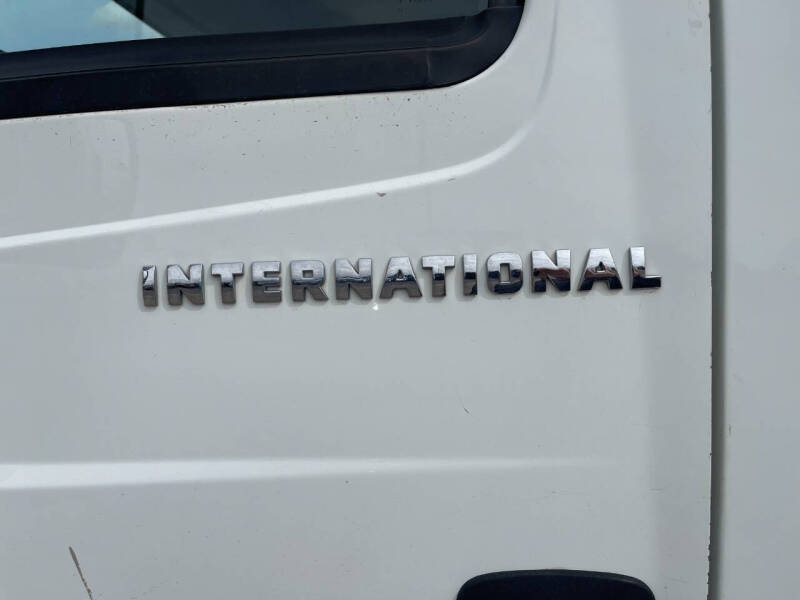 2004 International DuraStar 4300