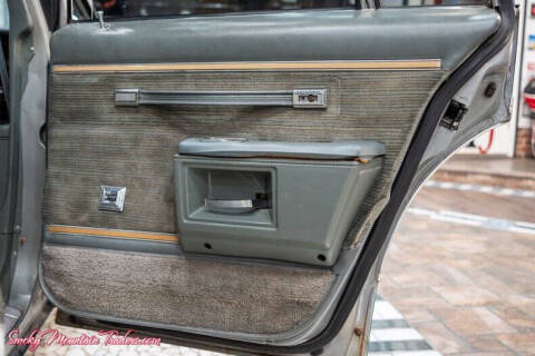 1984 Pontiac Parisienne