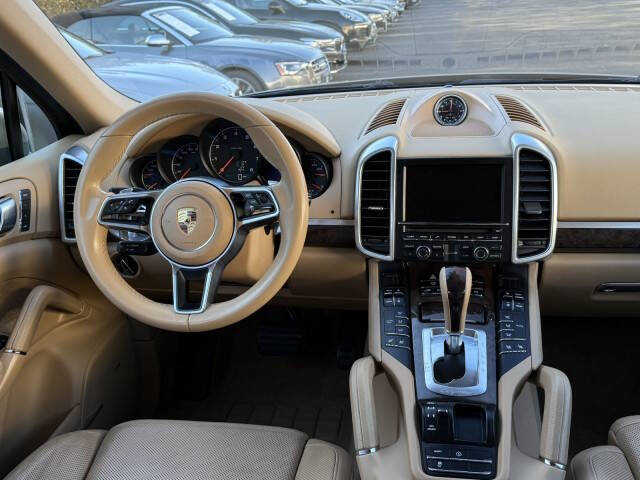2016 Porsche Cayenne