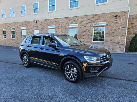 2019 Volkswagen Tiguan for sale at John Huber Automotive LLC in New Holland PA