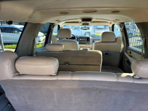 2001 Chevrolet Suburban