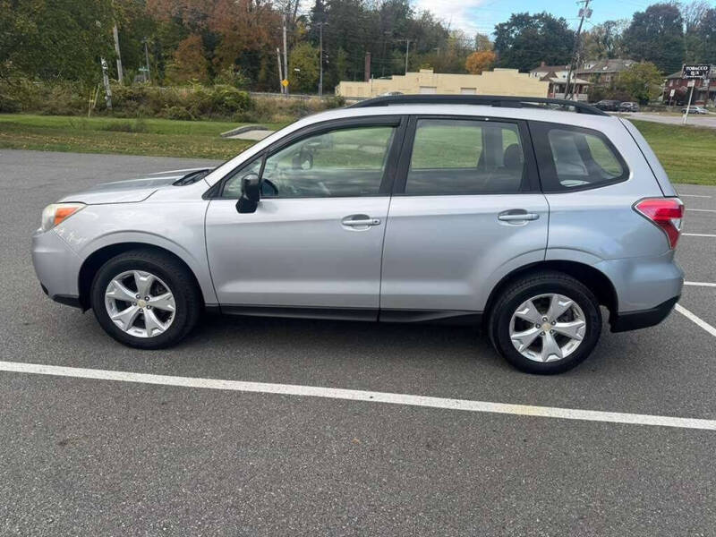 2015 Subaru Forester 2.5i