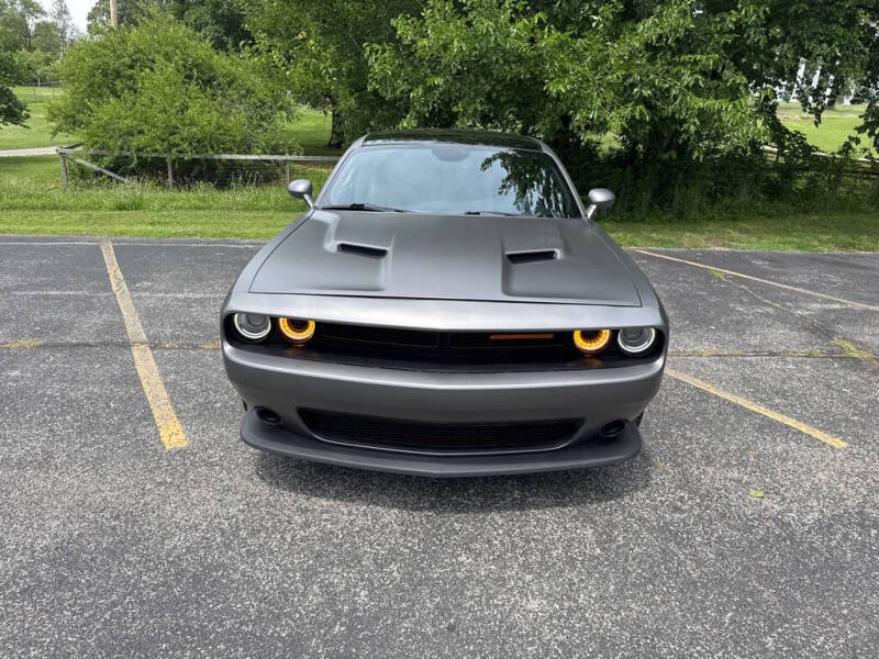 2019 Dodge Challenger SXT
