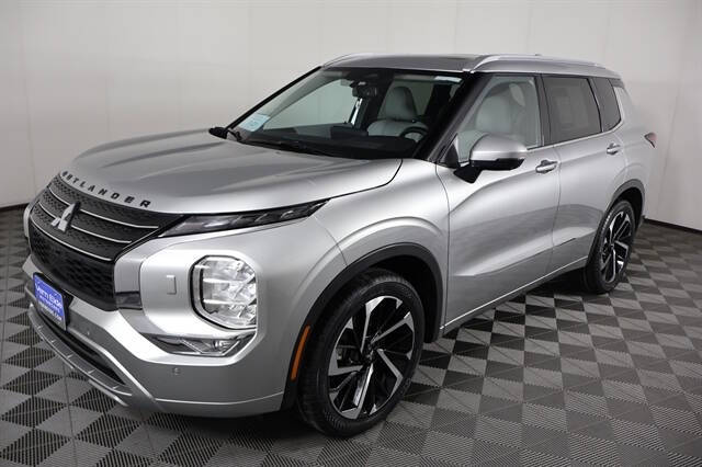 2024 Mitsubishi Outlander SEL