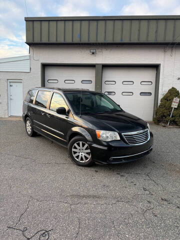 2014 Chrysler Town and Country Touring