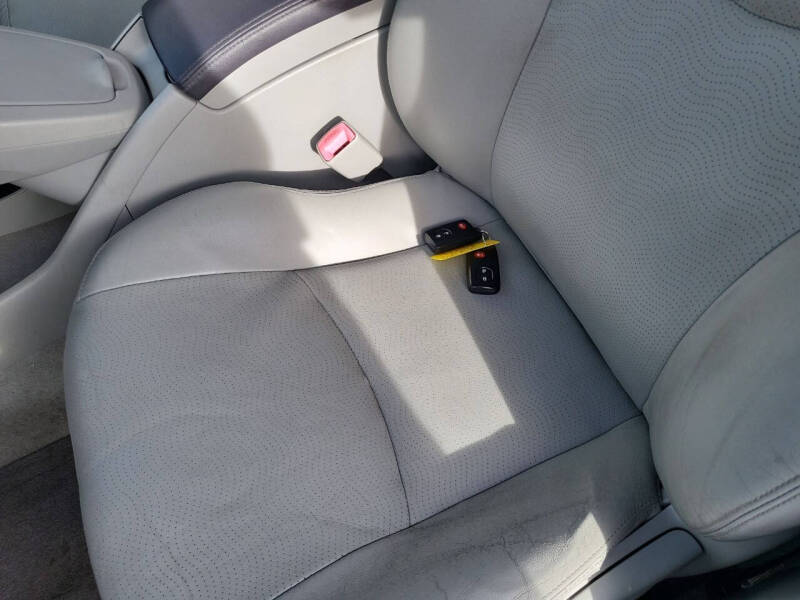 2010 Toyota Prius IV