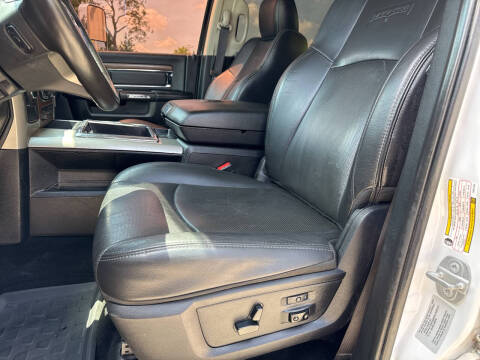 2015 RAM 3500 Laramie