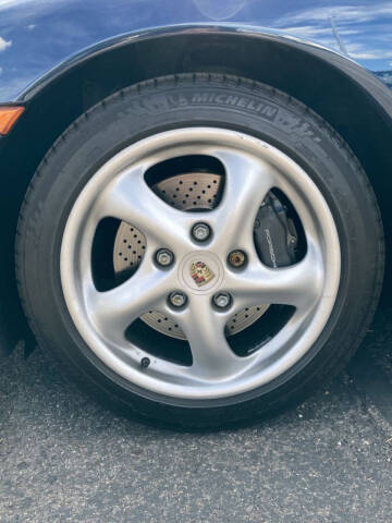 2000 Porsche 911 Carrera