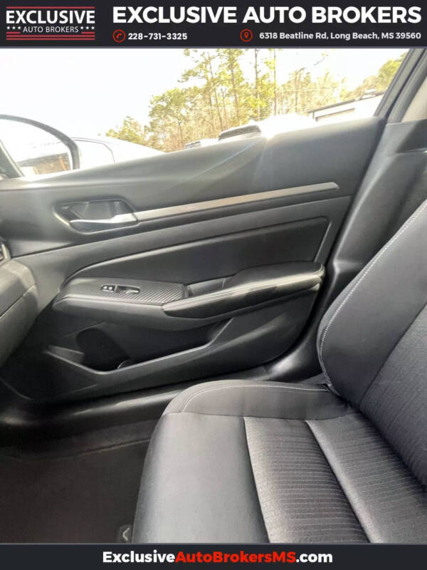 2022 Nissan Altima 2.5 SV