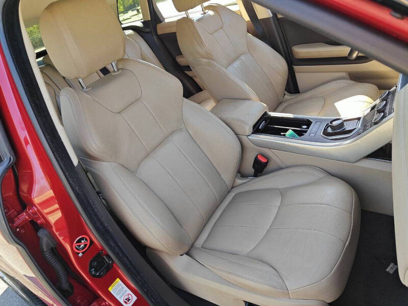 2017 Land Rover Range Rover Evoque SE Premium