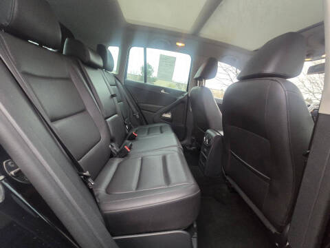 2016 Volkswagen Tiguan 2.0T SE 4Motion