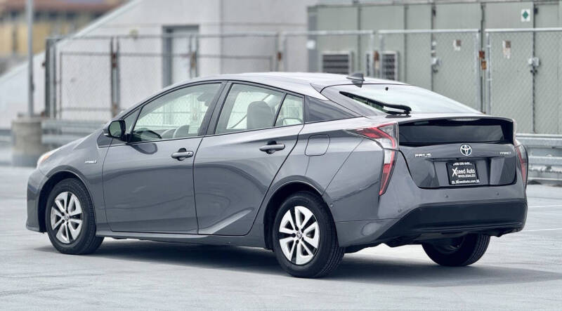 2017 Toyota Prius Two