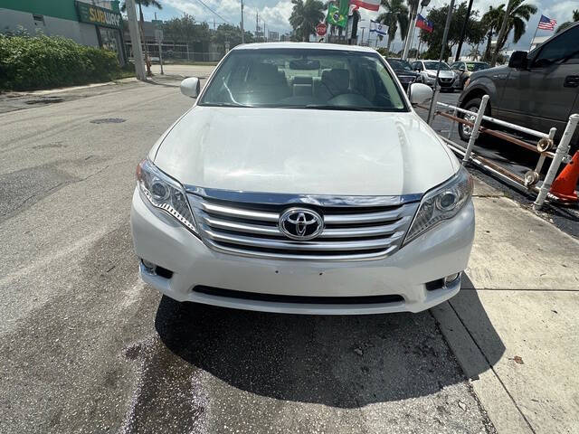 2011 Toyota Avalon Limited