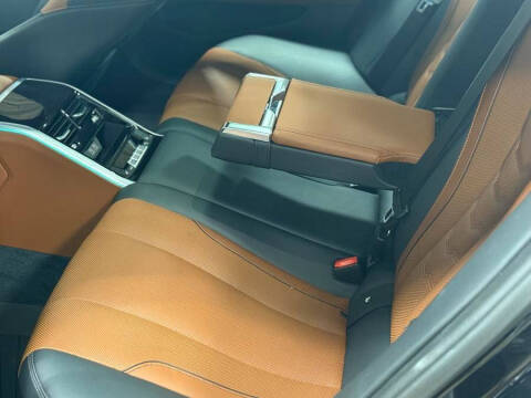 2020 BMW 8 Series 840i